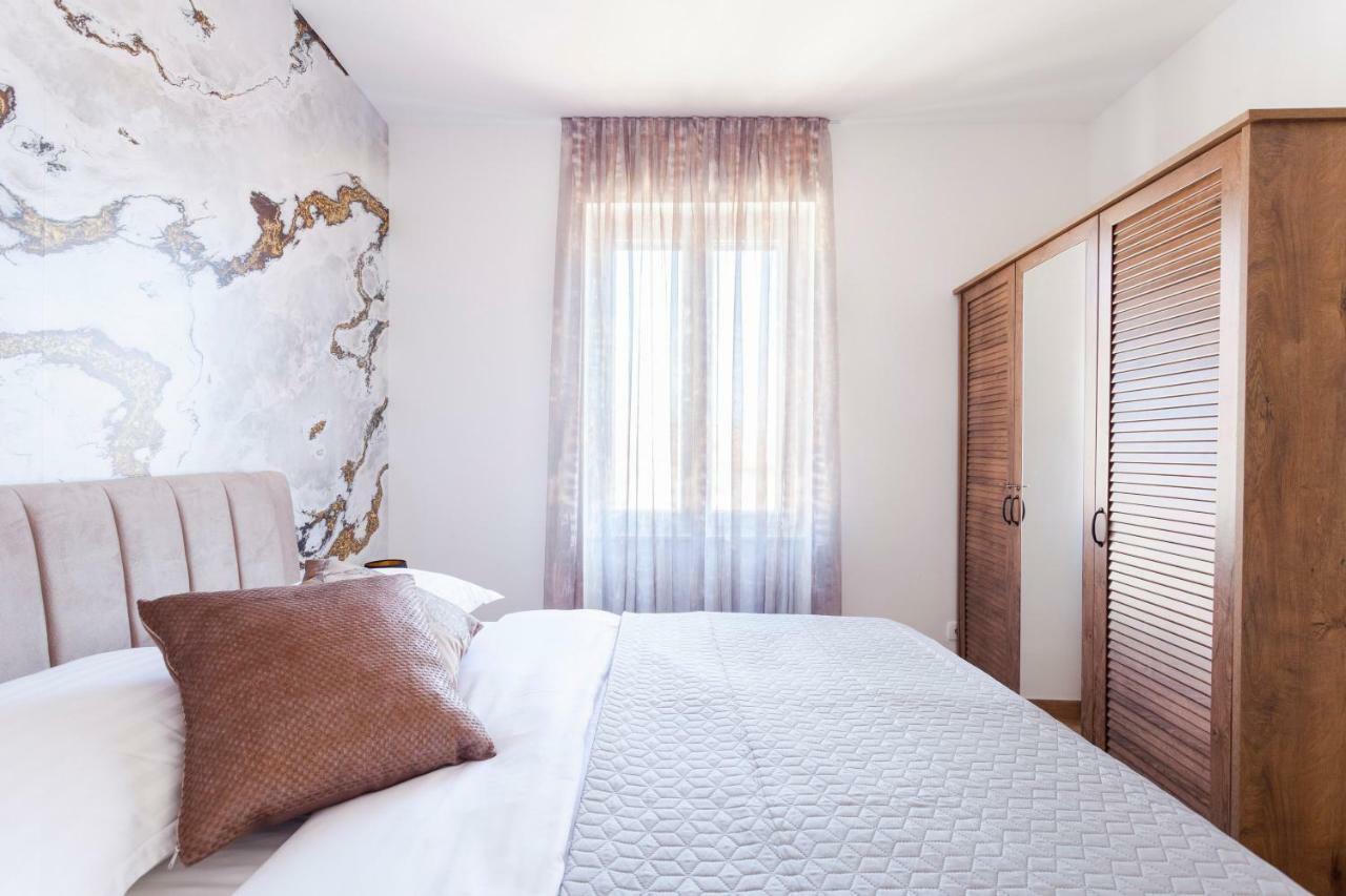 Cozy Apartment Lile In The Heart Of Old Town Split Dış mekan fotoğraf